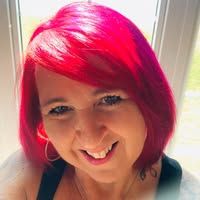 Nathalie — propriétaire et styliste